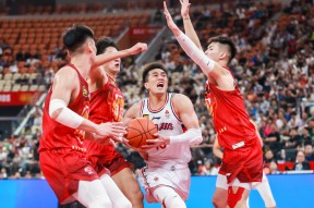 开云体育登录-CBA球队实力强大，展现出战胜对手的决心()