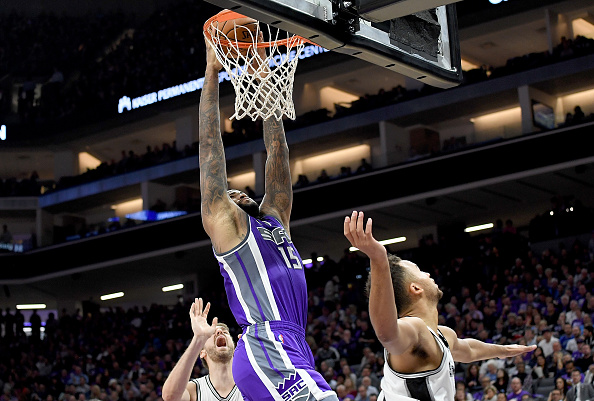 步行者内线双塔成绩斐然，东部战场开创新局面()  第1张